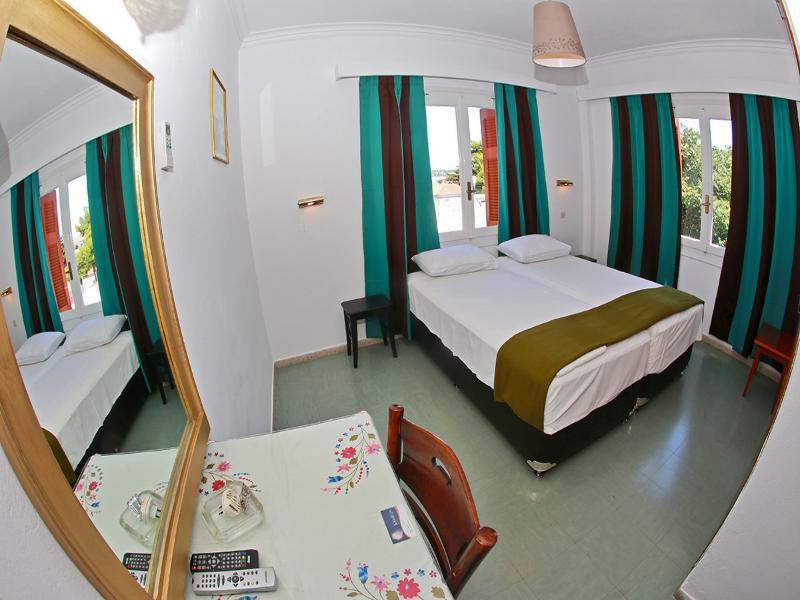 Kamelia Hotel Spetses Town Ngoại thất bức ảnh